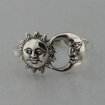 Zilveren Ring Zon en Maan 