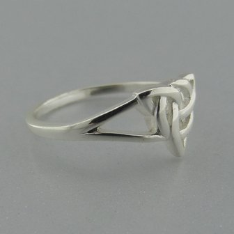 Zilveren Ring Keltische Triquetra 