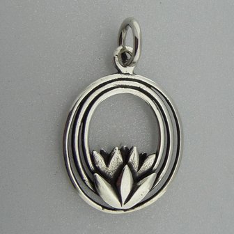 Zilveren Hanger Lotus in 3 ovale cirkels 