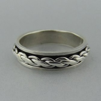 Zilveren Draai Ring Vlecht   