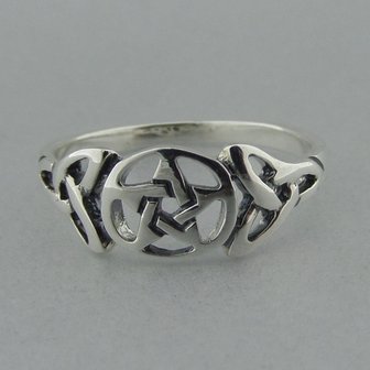 Zilveren Ring Pentagram met Keltische Triquetra   