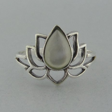 Zilveren Ring Lotus met Parelmoer Wit  