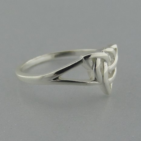 Zilveren Ring Keltische Triquetra 