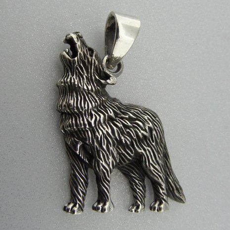 Zilveren Hanger Huilende Wolf   