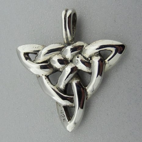 Zilveren Hanger Keltische Triquetra   