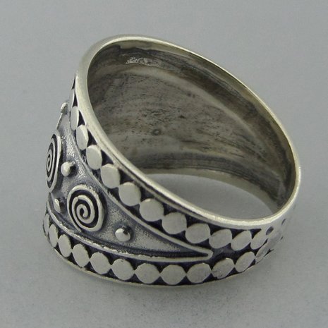 Zilveren Ring met Spiralen   