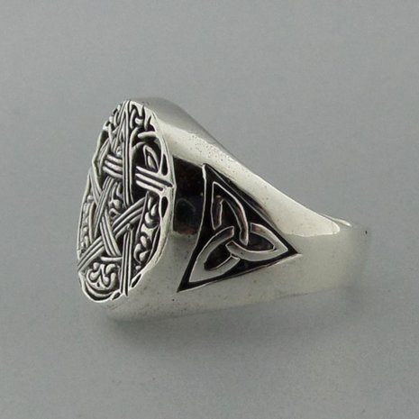 Zilveren Ring Pentagram in Keltische Maan en Triquetra 